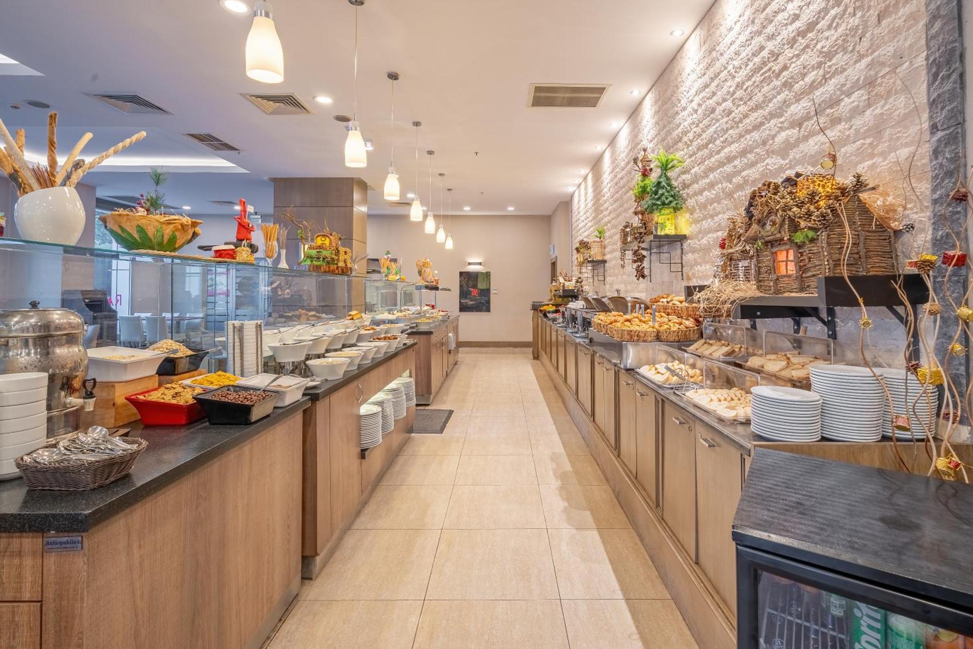 Hotel Ramada Plaza By Wyndham Izmir Zewnętrze zdjęcie
